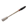 Захват магнітний Intertool - 190-810 мм x 2,25 кг з ліхтариком (ET-1017)
